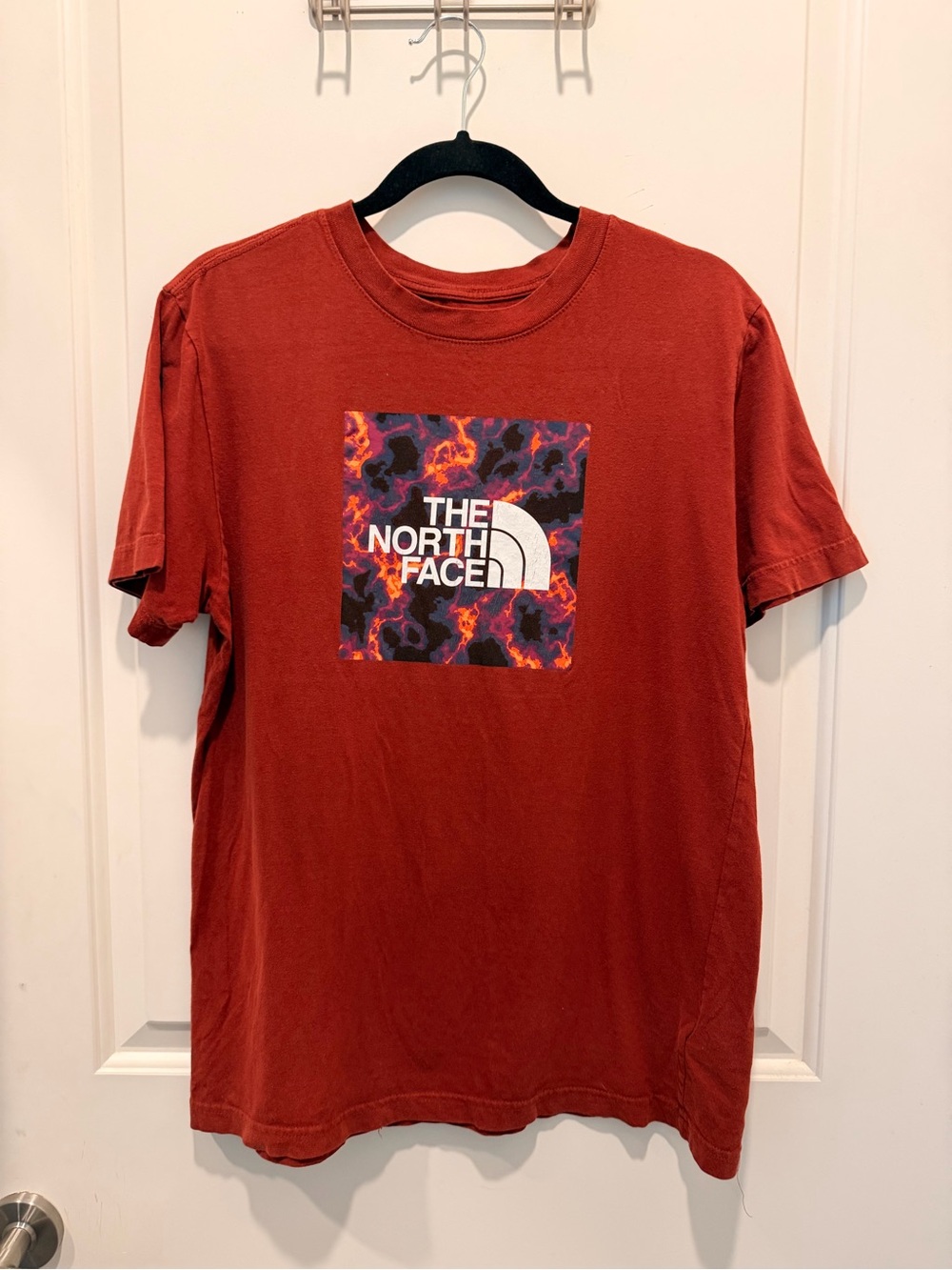 The North Face Boxed In T-Shirt Size M Red Graphic
Short Sleeve Tee